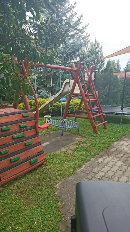 Liliána Vendégház Balatonfůzfő Exterior foto