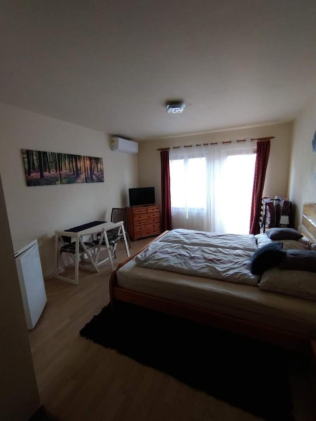 Liliána Vendégház Balatonfůzfő Quarto foto